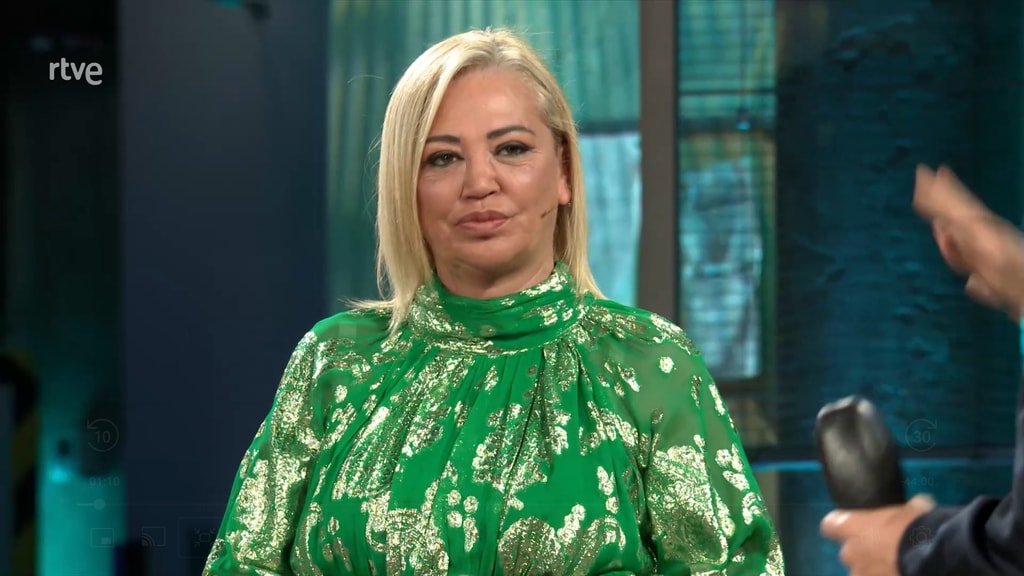 María Patiño y Belén Esteban visitan La Revuelta
