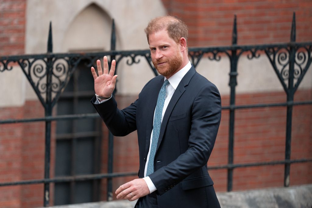 El príncipe Harry a su salida del Tribunal Superior en Londres, el pasado 8 de abril.