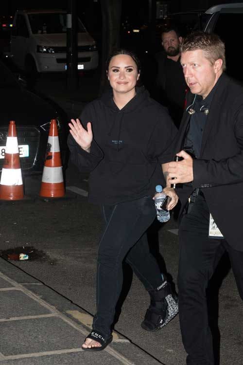 Demi Lovato en París