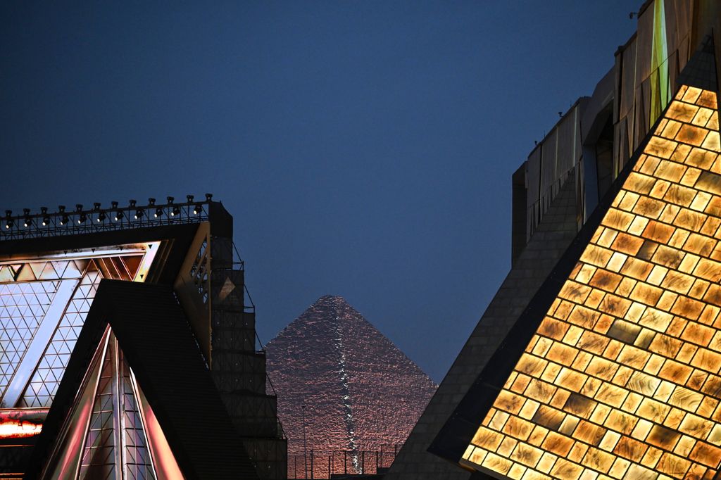 Las pirámides de Giza, el telón de fondo de la presentación del nuevo Gran Museo Egipcio 