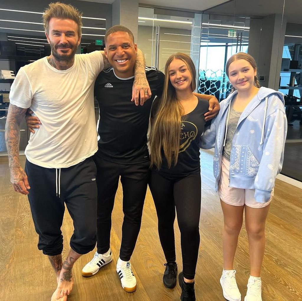 Los Beckham en clase de salsa