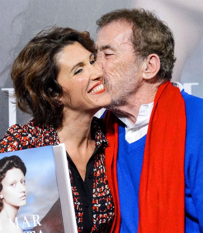 El beso de Fernando Sánchez Dragó a su hija
