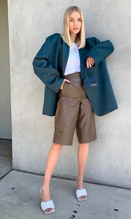 leonie hanne propone maxi blazers con bermudas para primavera