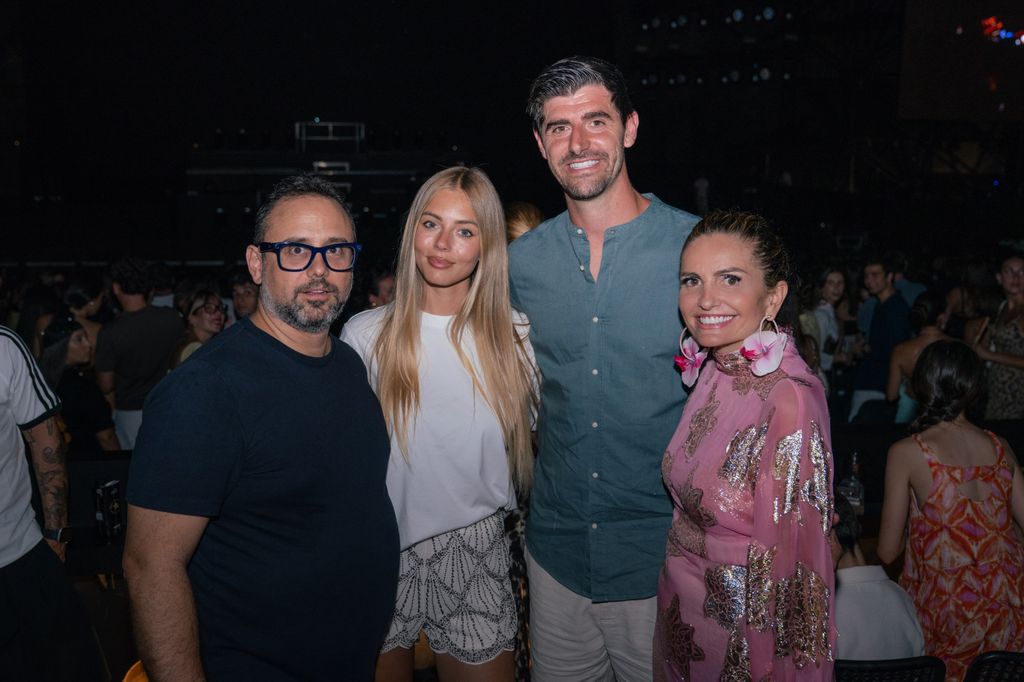 Ignacio Maluquer, Mishel Gerzig, Thibaut Courtois y Sandra Garcia-Sanjuán en el concierto de Mora en Marbella