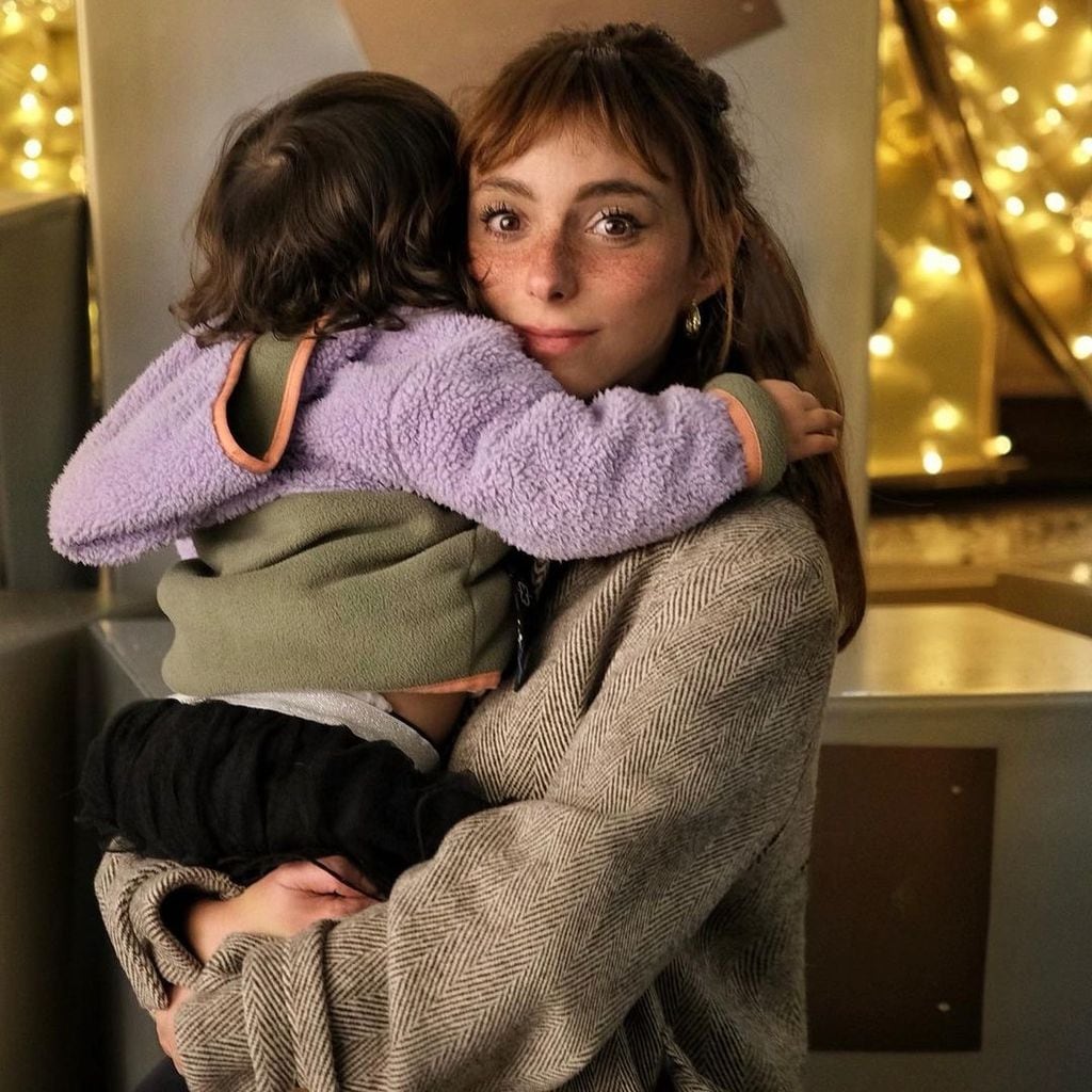 Natalia Tellez y su hija Emilia