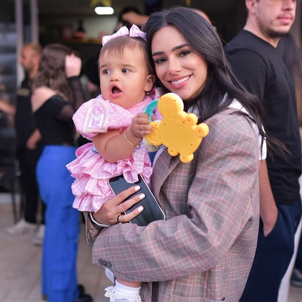 Bruna Biancardi y su hija
