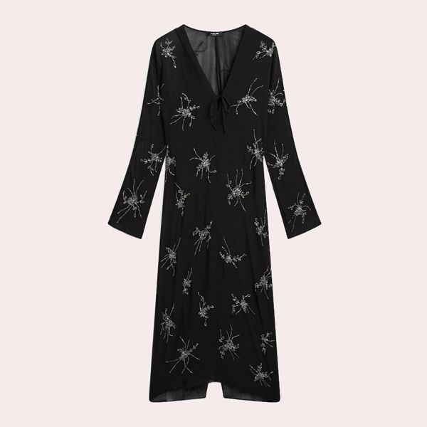 Vestido midi fluido detalle bordados