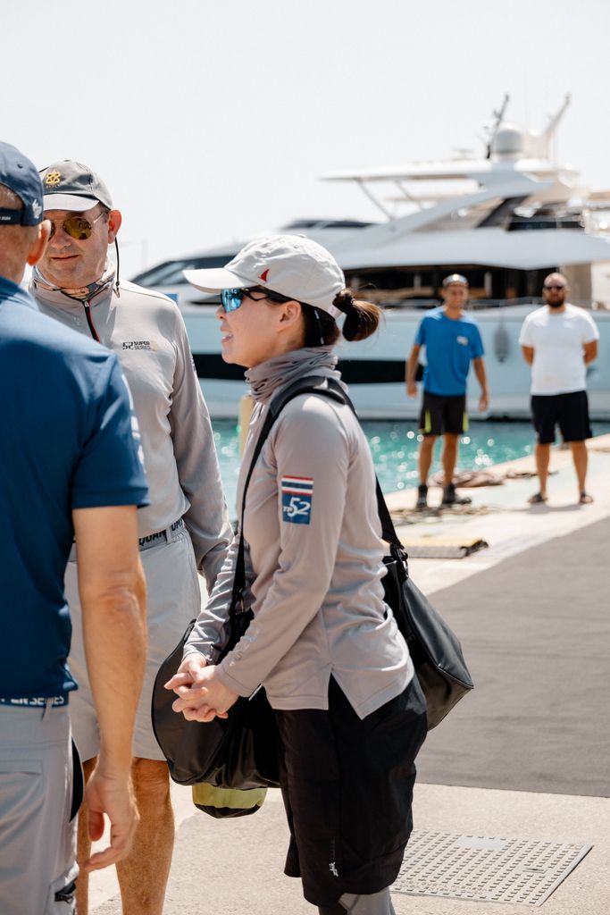 Suthida de Tailandia participando en la Puerto Portals 52 SUPER SERIES Sailing Week
