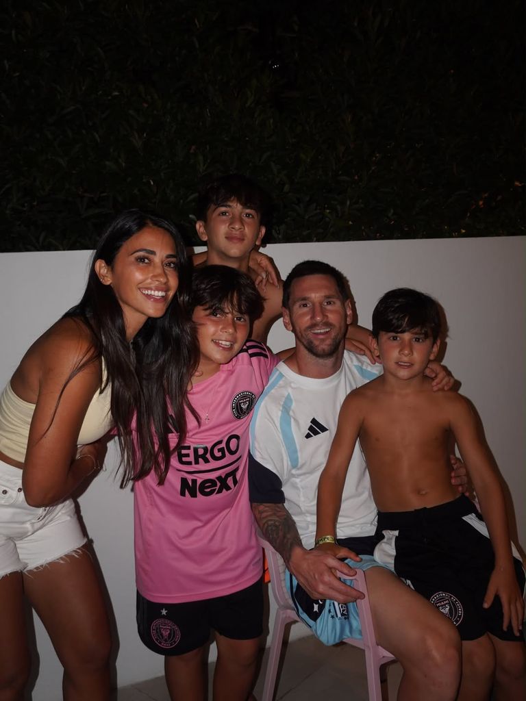 Antonela Roccuzzo y sus hijos se reencontraron con Messi antes de su próximo juego.