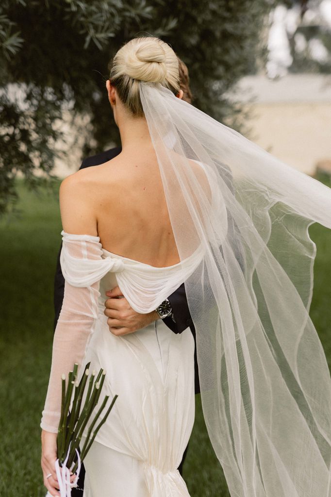 Moño alto de novia