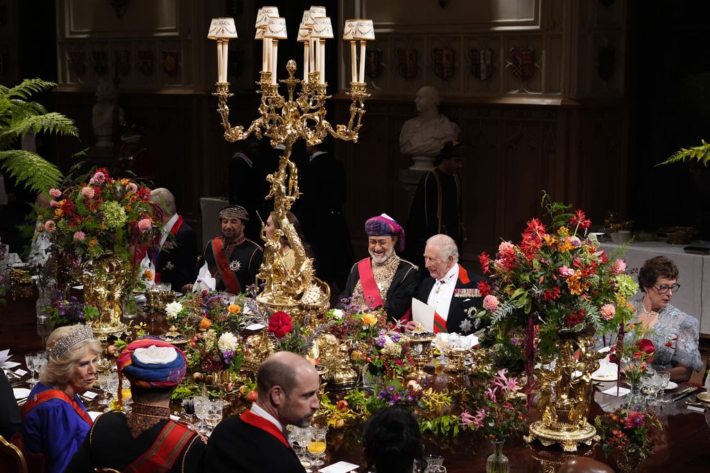 El sultán de Omán con el rey Carlos en la cena de Estado en Windsor el 20 de octubre de 2026