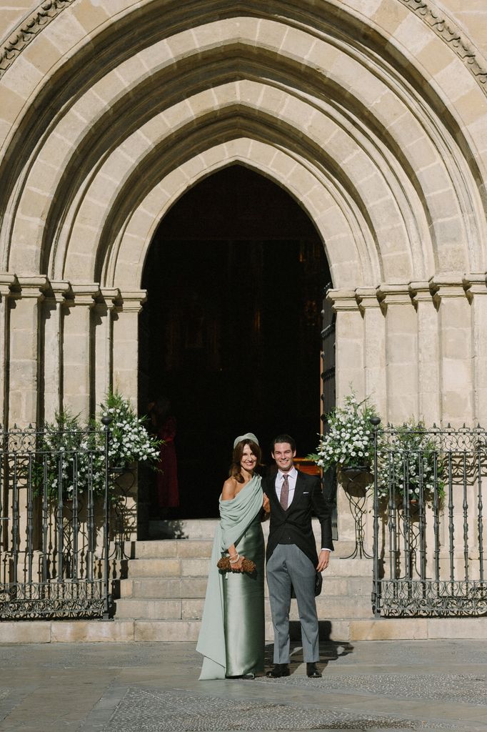 Vestido de madrina viral desmontable y asimétrico Anaika