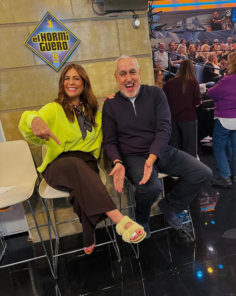 Nuria Roca en El Hormiguero con los dedos del pie rotos