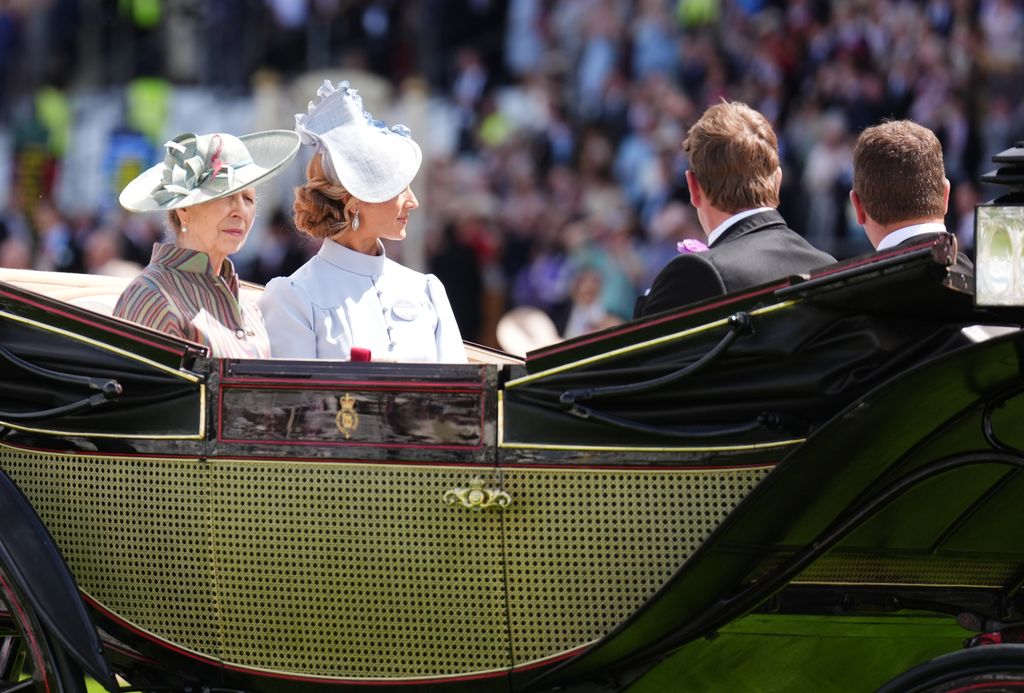 Harriet Phillips en Royal Ascot 2026 en su debut en la familia real británica.