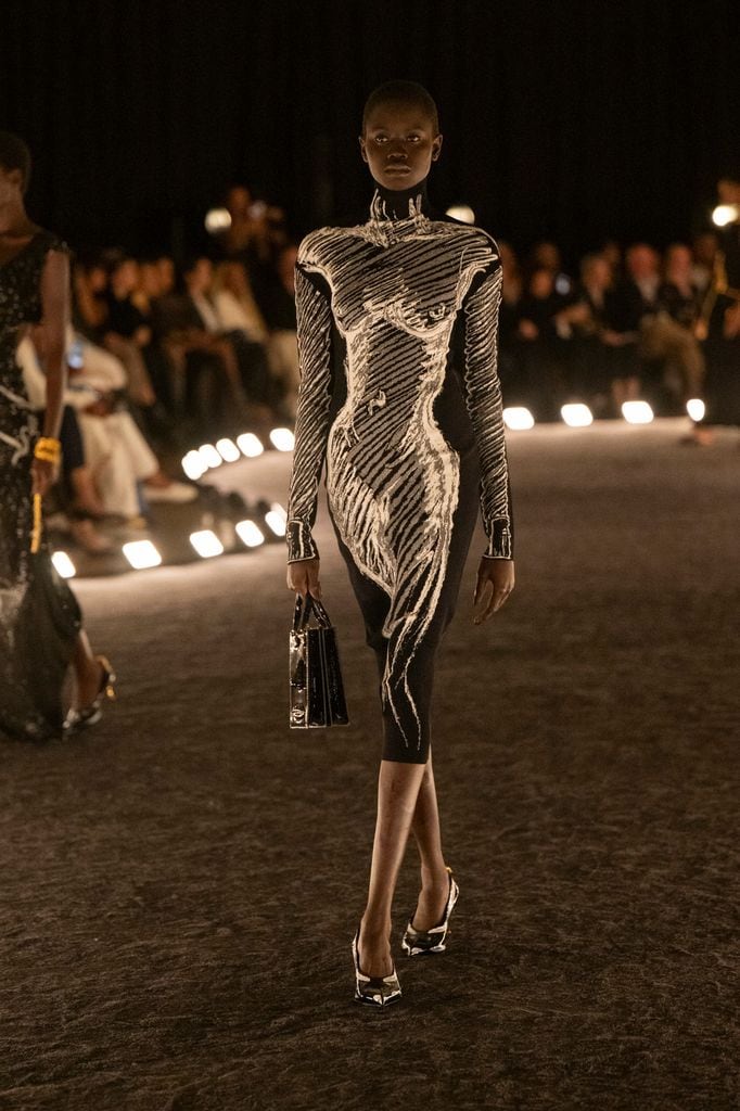 Schiaparelli primavera verano 2026
