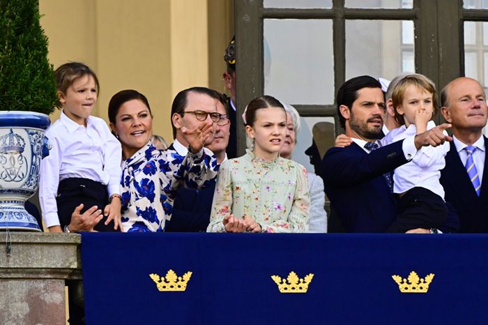 Los 'royals', en el balcón de palacio
