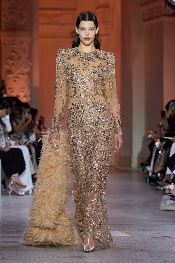 Desfile Zuhair Murad Otoño/Invierno 2025-2026