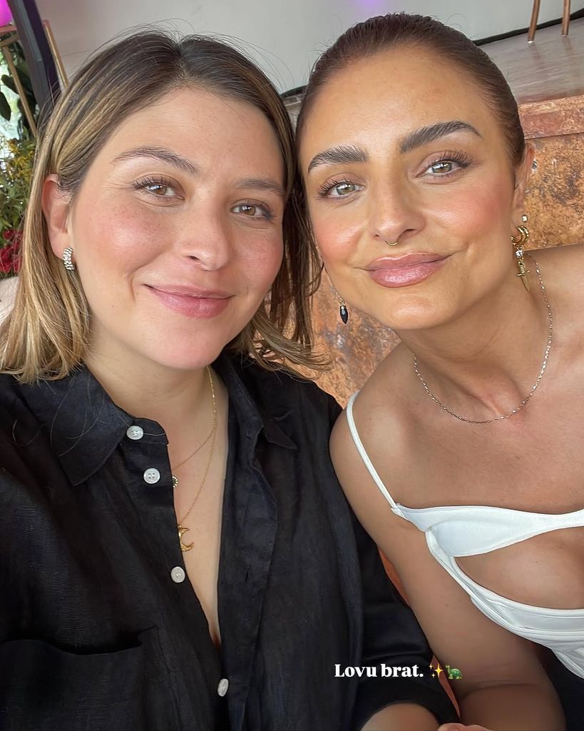 Michelle Aguilera y Aislinn Derbez son muy unidas.