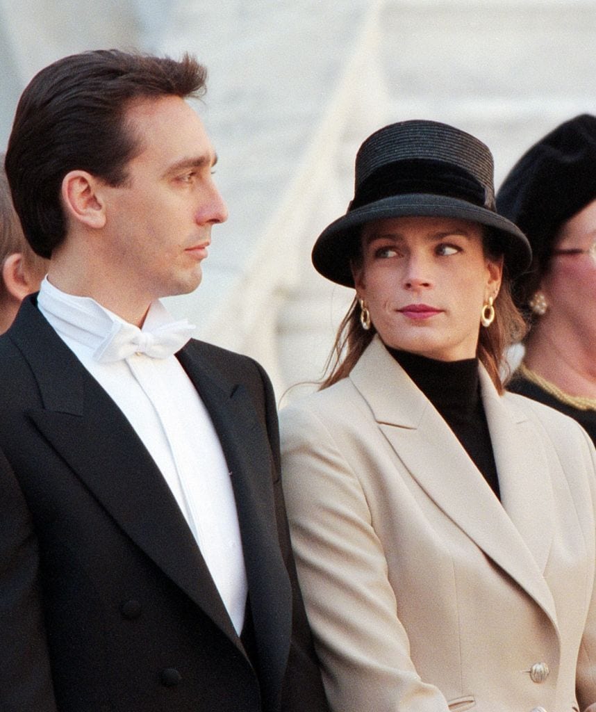Estefanía de Mónaco y Daniel Ducruet en el balcón del palacio de Mónaco, 1995.
