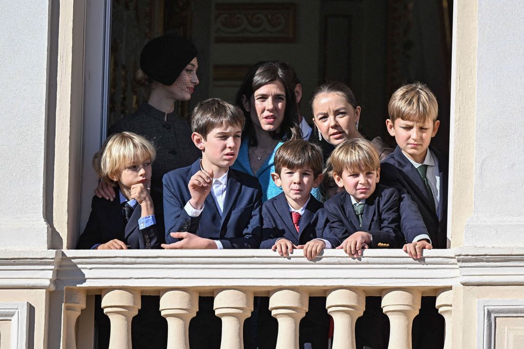 Beatrice Borromeo, Alejandra de Hannover y Carlota Casiraghi en el Día Nacional  con sus hijos