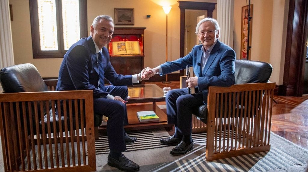 Jenaro Castro y Fernando Ónega durante la entrevista en 'Plano General'