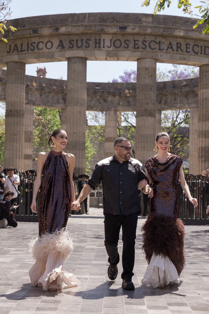 El diseñador Benito Santos cierra su participación en el Volvo Mexico Fashion Week Guadalajara