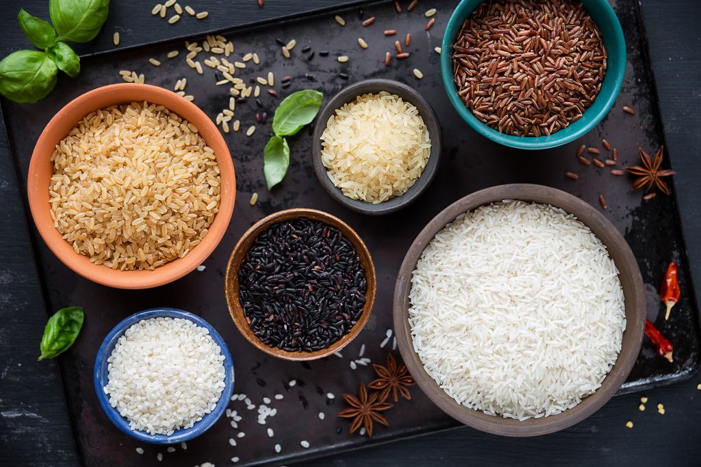 Aunque hay miles de variedades de arroz, solo una pequeña parte se usa realmente para el consumo humano y comercial. 