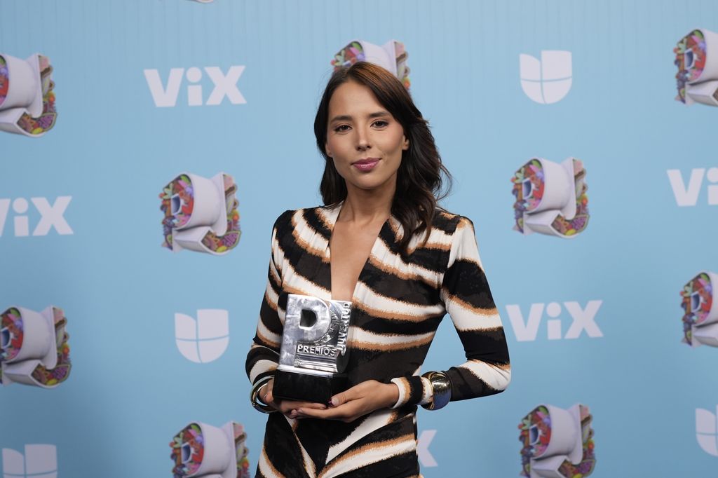 Majo Aguilar se coronó como una de las grandes ganadoras de la noche de Premios Juventud 2025 en la categoría de Mejor Canción Mariachi Música Mexicana.