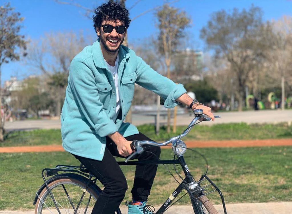 El actor es un apasionado de los deportes y de la naturaleza