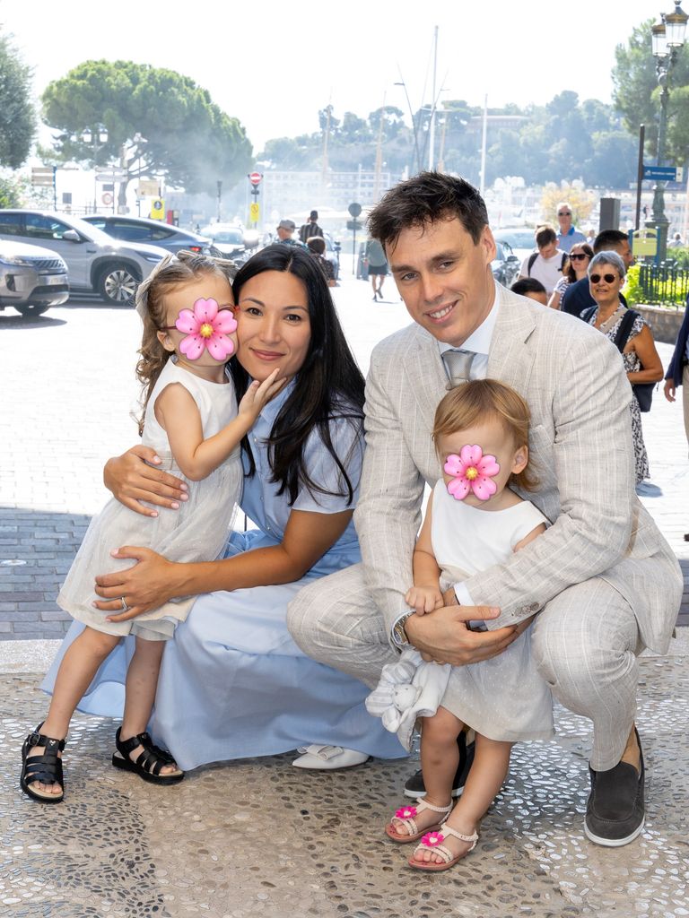 Louis y Marie Ducruet con las pequeñas Constance y Victoire