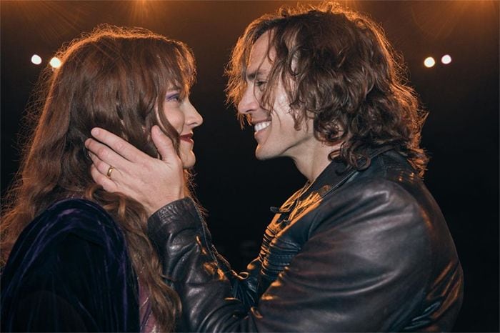 Así es Sam Claflin, protagonista de 'Todos quieren a Daisy Jones'