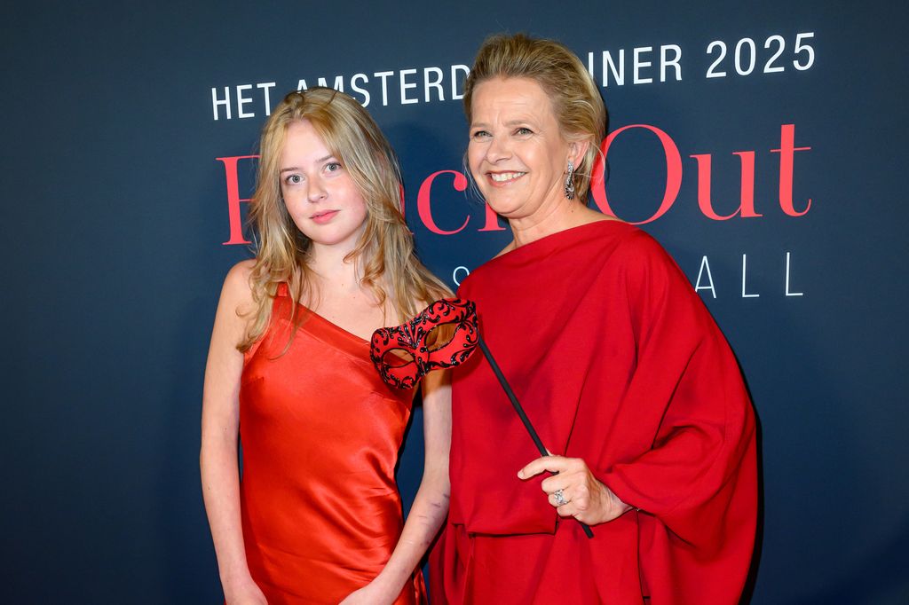 La princesa Mabel de Holanda con su hija, la condesa Zaria