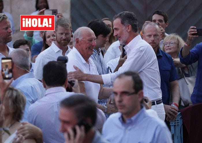 Felipe VI preside la entrega de trofeos de la Copa del Rey de vela