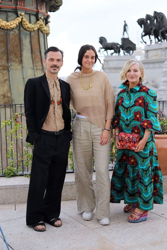 Los símbolos del lujo silencioso en el estilismo de la sobrina de Felipe VI para el desfile de Max Mara 
