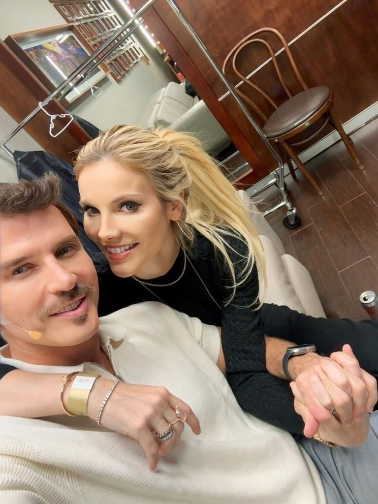 El actor sorprendió a su novia con una propuesta matrimonial en su natal Guatemala.