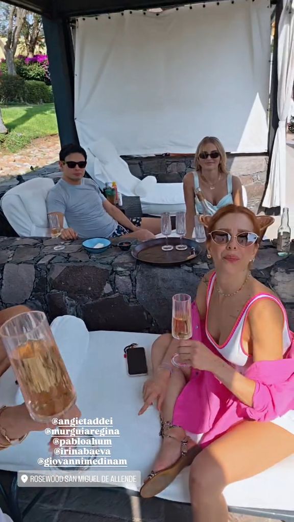 Irina Baeva y Giovanni Medina estuvieron entre los invitados de la boda de Karla Díaz y Daniel Dayz