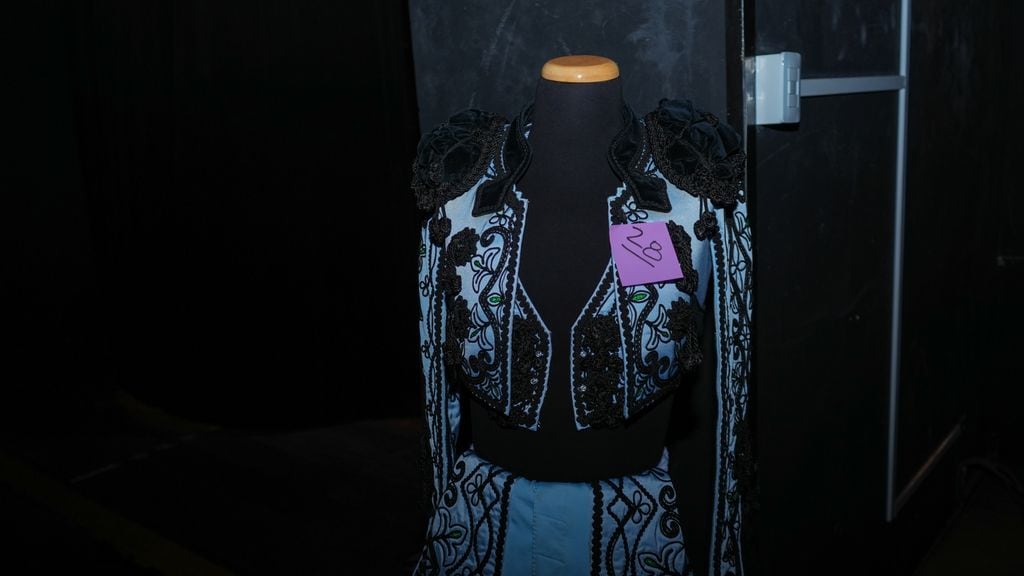 El traje de luces de Roca Rey que se subastó