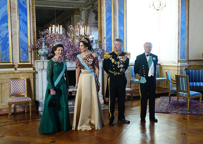 los reyes Federico y Mary en su primera cena de gala en Estocolmo