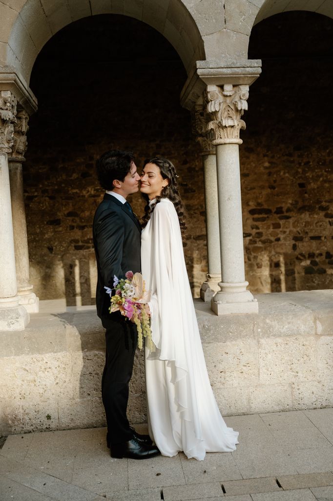 Look de novia sencillo de Otaduy
