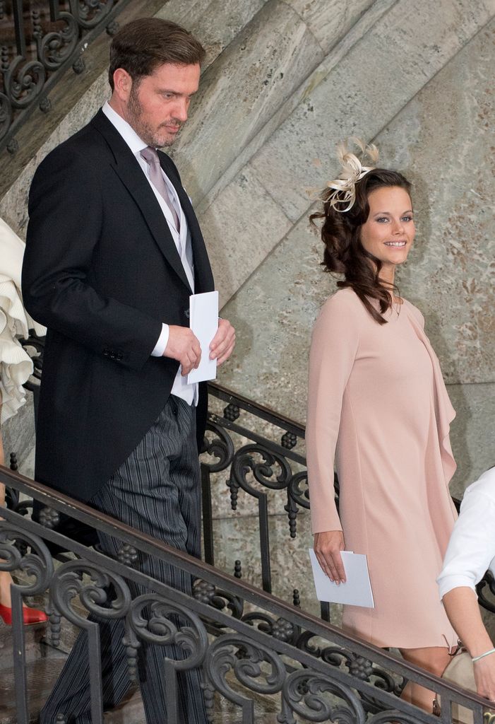 En mayo de 2012 acudió a uno de los actos por el bautizo de la princesa Estelle de Suecia, entró junto a Chris O'Neill, el futuro marido de Magdalena de Suecia. La prensa del país aseguró que, tras dos años a la sombra, ella le había dado un ultimátum al príncipe Carlos Felipe de Suecia que presionó a su padre, el rey Carlos Gustavo, para que aprovechara esta ocasión como una modernización de la Casa Real