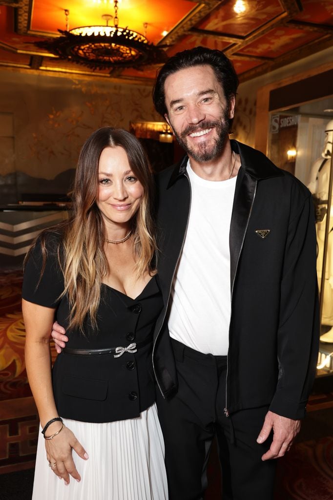 La actriz junto a su pareja