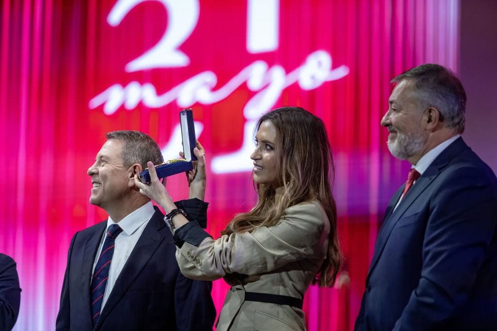 Sara Carbonero, con la Medalla de Oro de Castilla-La Mancha
