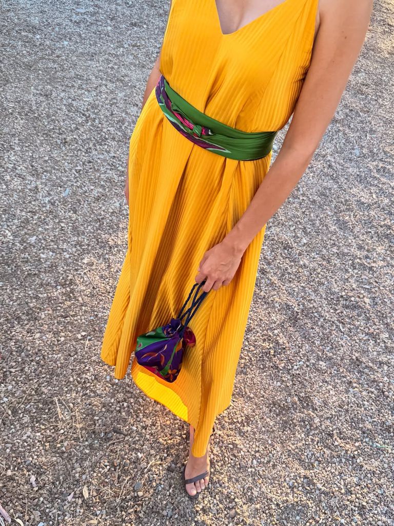 Ana Cristina Portillo con look de invitada.