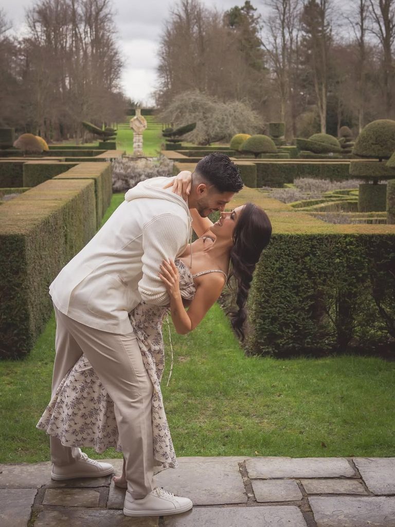 Raúl Jiménez y Daniela Basso.