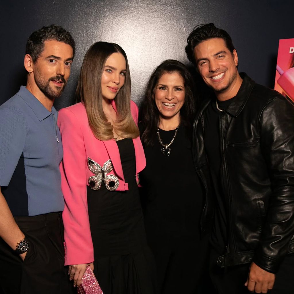 Belinda y Luis Gerardo Méndez junto a Alessandra Rosaldo y Vadhir en Los Ángeles
