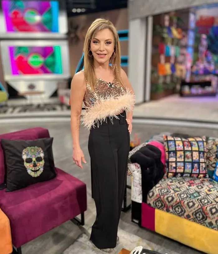 Laura Flores