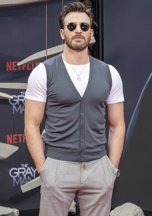 Chris Evans se ha casado por sorpresa con Alba Baptista