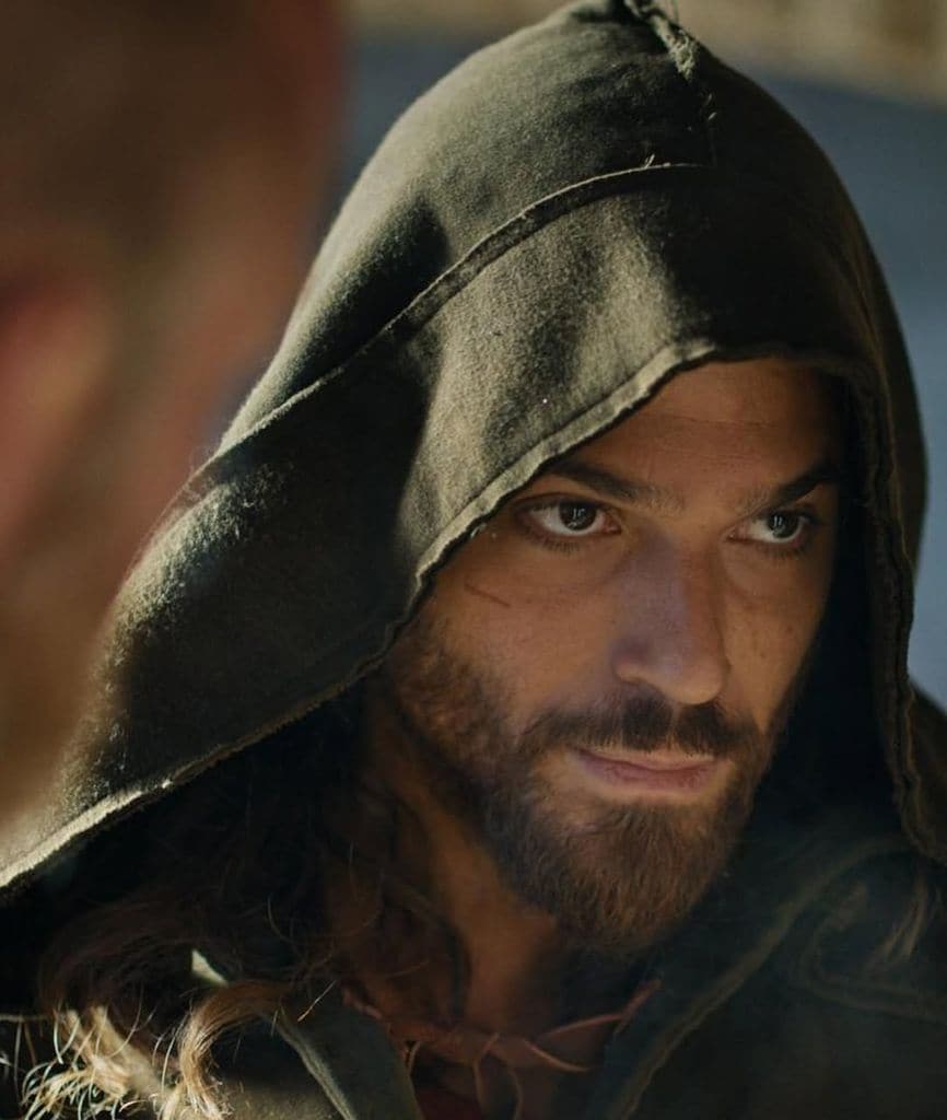 Can Yaman en una imagen de 'El Turco'