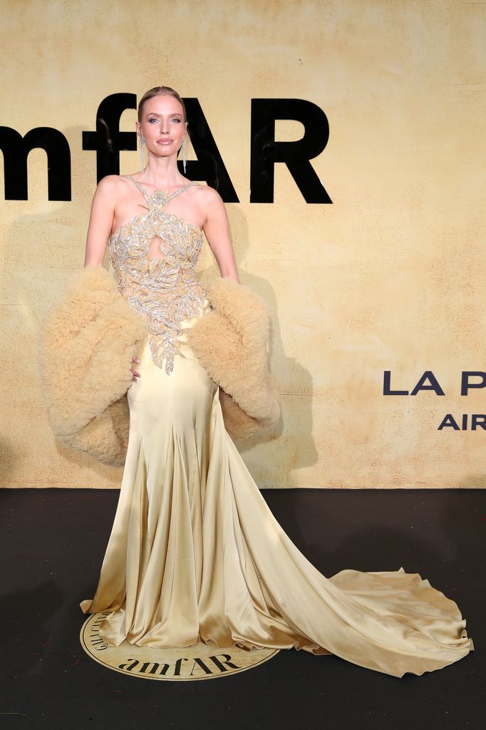 CAP D'ANTIBES, FRANCE - MAY 22: Leonie Hanne attends the amfAR Gala Cannes 2025 presented by Chopard at Hotel du Cap-Eden-Roc on May 22, 2025 in Cap d'Antibes, France. (Photo by Gisela Schober/Getty Images)