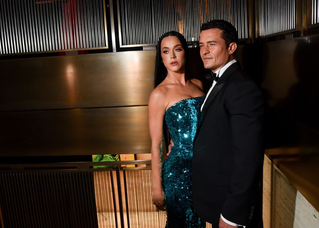 Katy Perry y Orlando Bloom en la cena de gala Kering Caring for Women en Nueva York el 9 de septiembre de 2024.
